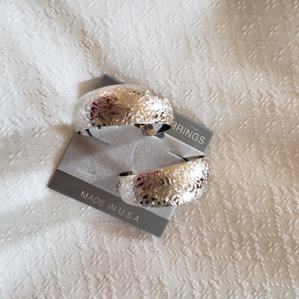 Fashion silver earrings
